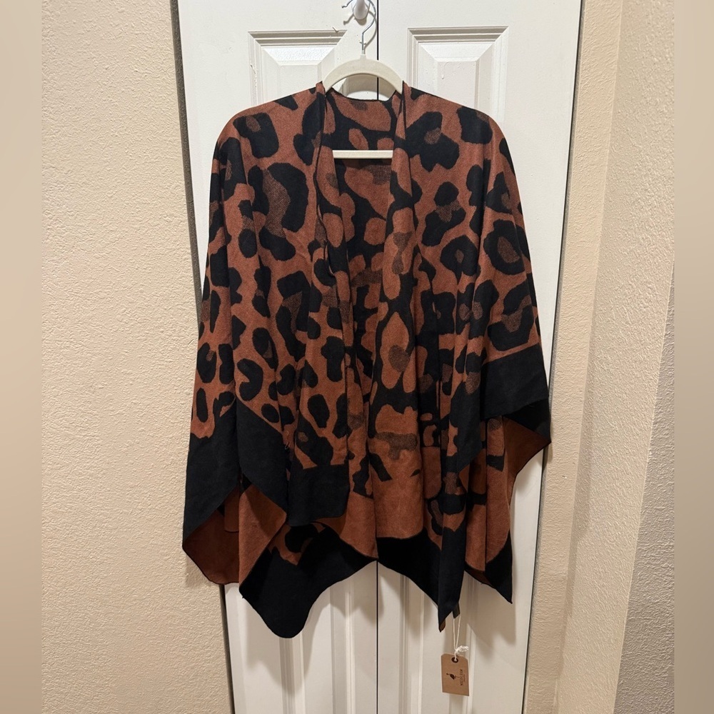 NWT Melifluos Designed in Spain Shawl Wrap Poncho Ruana Cape Cardigan Sweater - Picture 5 of 11